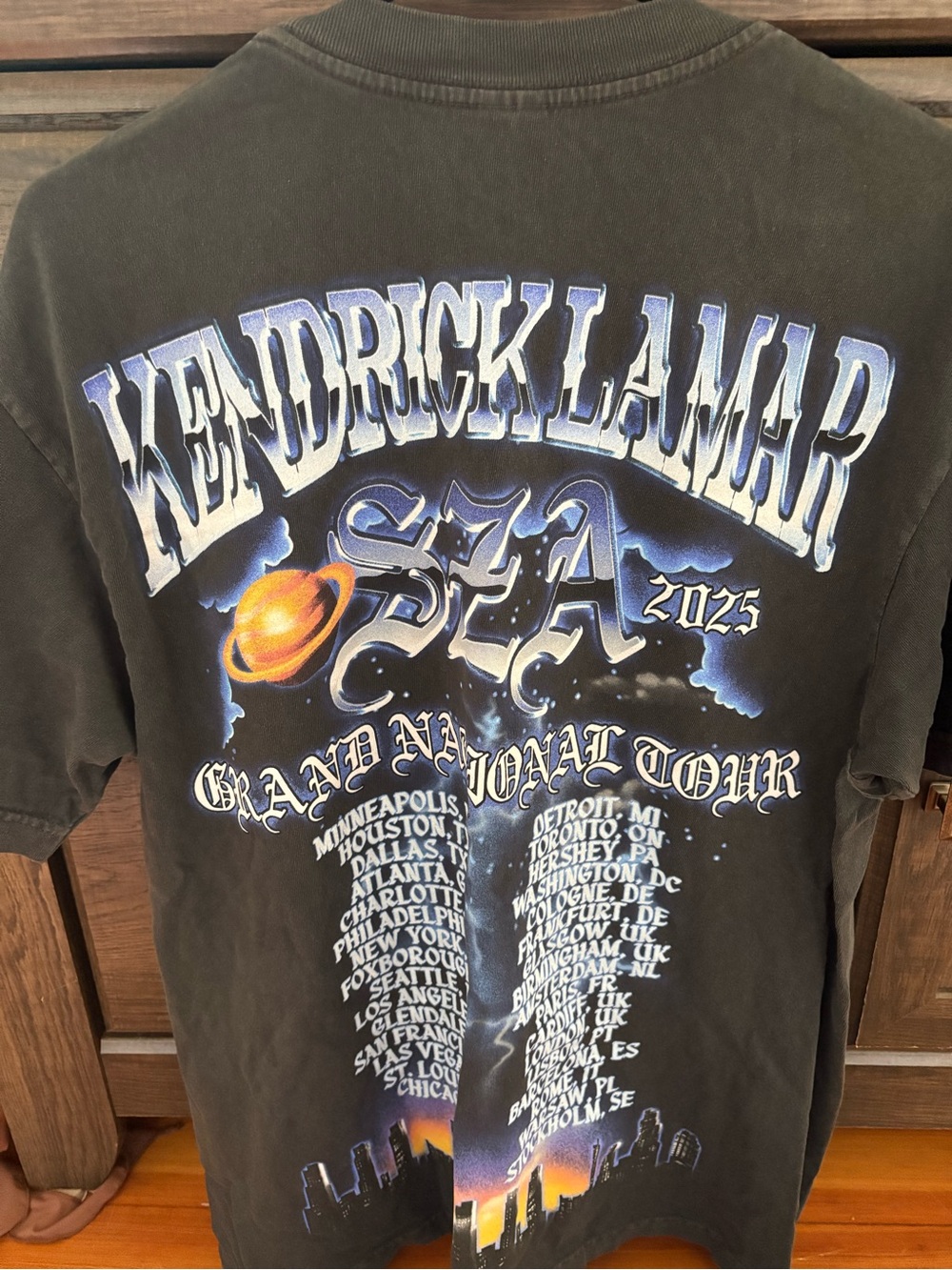 SZA/ Kendrick Lamar 2025 concert tshirt - Picture 2 of 5